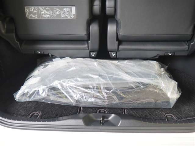 フロアマットも搭載されています。