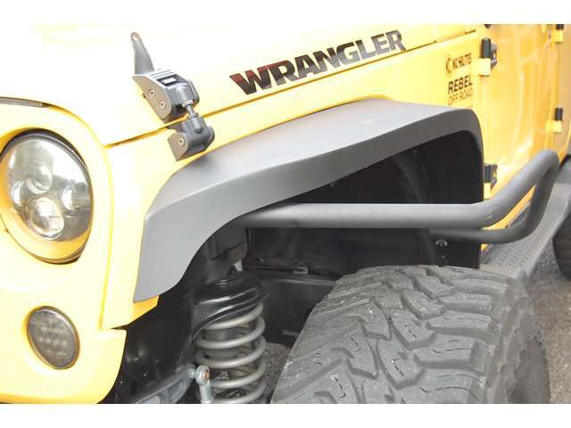 タイヤの突出はパイプフェンダーでカバー