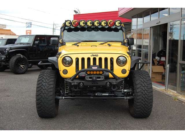 希少な黄色をベースとしたカスタムです。