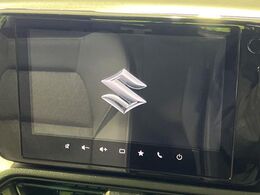 【純正9型ナビ】人気の純正ナビを装備。オーディオ機能も充実しており、Bluetooth接続すればお持ちのスマホやMP3プレイヤーの音楽を再生可能！毎日の運転がさらに楽しくなります！！