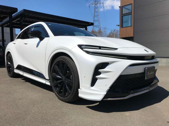 トヨタ クラウンスポーツ 2.5 Z E-Four 4WD 2023年 0.9万キロ