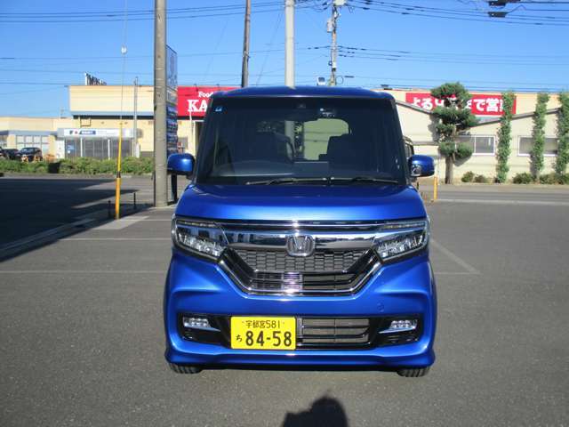 当店は栃木県真岡市にございます。お車でお越しの場合は真岡IC、電車でお越しの場合は真岡鉄道久下田駅が最寄りとなります。アクセスが不安の方は、お気軽にスタッフまでお尋ねください。道案内させていただきます。