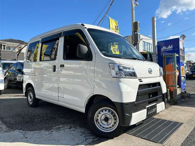 【ご挨拶】軽自動車・商用車・軽バンをメインとした専門店になります※お店の入り口が狭く、お立ち寄りの際はお電話頂けますとご案内、お迎えに上がりますのでお気軽におしゃってください。