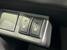 【シートヒーター】寒い日に重宝するシートヒーター！エアコンより早く温まってくれるので寒がりの人も安心ですね♪エアコンの温風は乾燥するから苦手、という方にもをおすすめです。