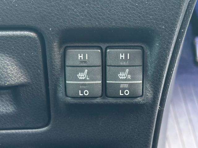 シートヒーターも完備されているので冬場に車が温まる前にこちらのシートヒーターでシートが温まるので快適なドライブをお楽しみいただけます！
