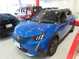 新車保証継承。万一、不具合が発生してもプジョーディーラーネットワークなら全国どこでも修理が受けられます。（※詳細はご相談ください。）