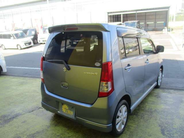 全国納車も可能です！当店が購入から納車までの手続きを責任を持って行います！陸送費につきましてはお気軽にお問合せ下さい！！