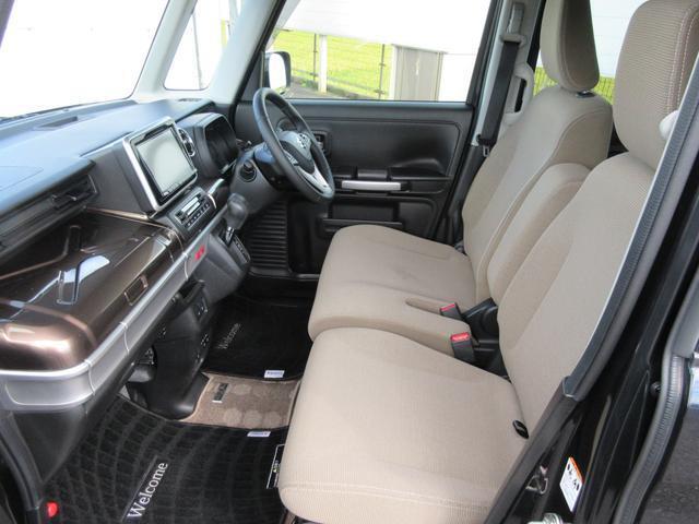 フロントシート！車種によってさまざまなデザインですが、統一感ありますよね～！