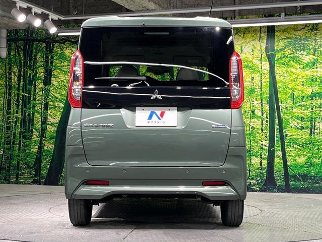 安心の最長10年・走行無制限保証（有償）をご用意。保証内容も充実はもちろん、無料点検＆オイル交換や、年中無休の全国・24時間ロードサービスも付帯されておりますのでご安心下さい。