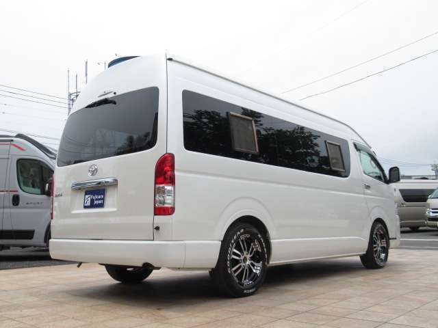 納車先を教えて頂ければ、陸送費用のお見積り致します♪提携先陸送会社がご指定場所まで大切なお車を運びます！