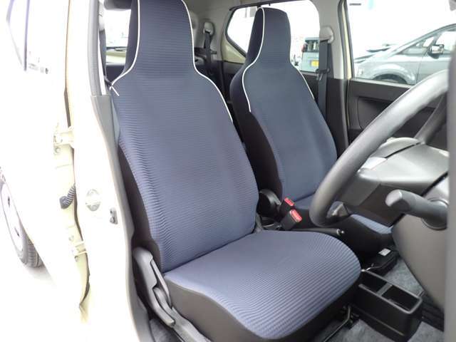 ☆ご契約から納車まで担当営業を中心に、各スタッフ全員協力の上、迅速に進めさせていただきます。契約後車庫証明等の手続き中に、納車前車検又は点検をさせて頂き、ベストな態勢で納車の準備をさせて頂きます☆