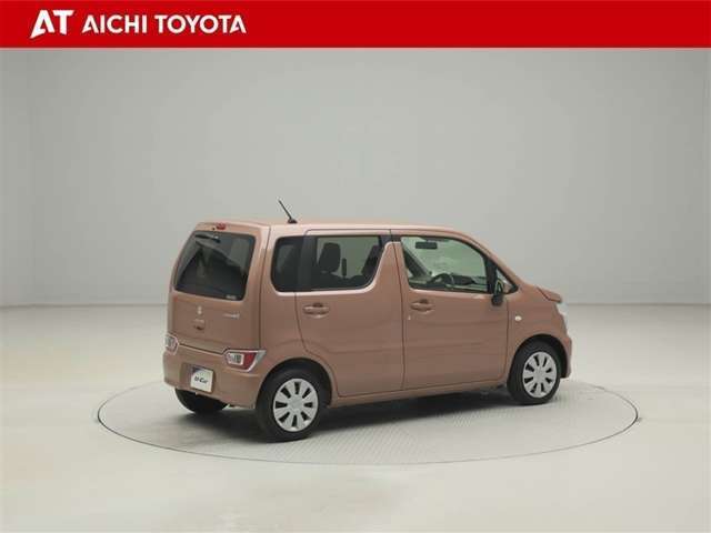 『ロングラン保証』はメーカー、年式を問わず1年間・走行距離無制限の無料保証です。最長3年まで延長可です！詳しくはスタッフまでおたずねください。