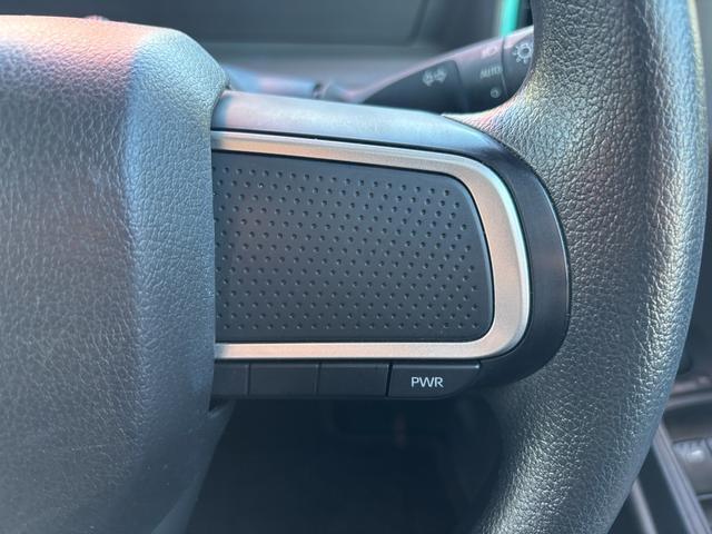 店内の入り口からお手洗いまで全てバリアフリーのため、車椅子をお使いのお客様や足が不自由なお客様もご安心してご来店いただけます。