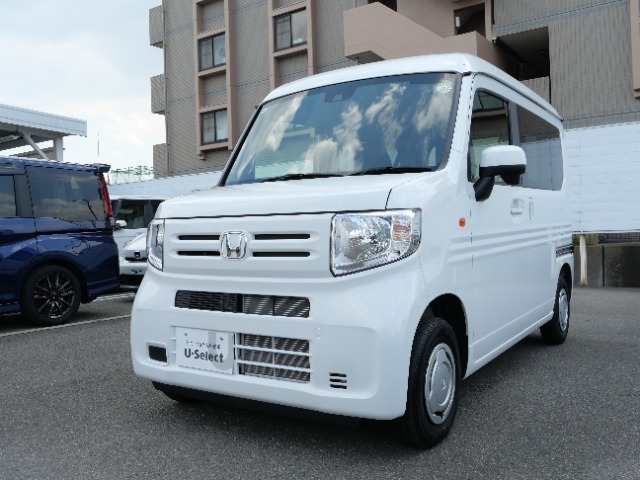 お車をお探しのお客様、ご購入までの流れや疑問点など一つ一つ丁寧にご説明させていただきます。お客様にご納得頂ける一台を一緒にお探しさせて頂ますので、当店へ是非どうぞ！