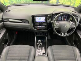 グループ総在庫数約30，000台！！全国の系列店からメーカー・車種問わずご紹介出来るので、あなたにピッタリのお車が見つかるはずです♪まずはお問い合わせ下さい☆