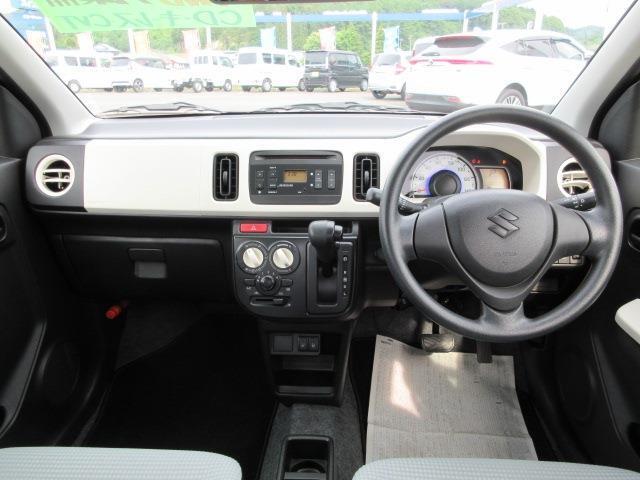 使い勝手の良いインパネまわりです。フロントの視界も良く運転がしやすいです。