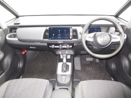 ●『元試乗車』です。このフィットは、当社（新車ディーラー）で試乗や業務で使用していました。そのため年式が新しく、車検が長く残っています。元試乗車は人気がございます　●禁煙車