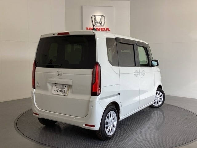 【Honda認定中古車 U-Select】　は3つの安心をお約束します。　1　Hondaのプロが整備した安心。 2　第三者機関がチェックした安心。　3　購入後もHondaが保証する安心。