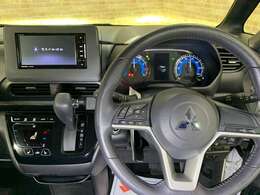 【アフターメンテナンス】当店は近畿運輸局民間車検指定工場を完備。ご購入後のメンテナンス・修理・車検など、アフターフォローも充実しております。