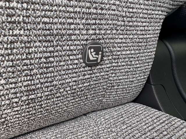 ISOFIXなのでチャイルドシートと連結が出来ます！