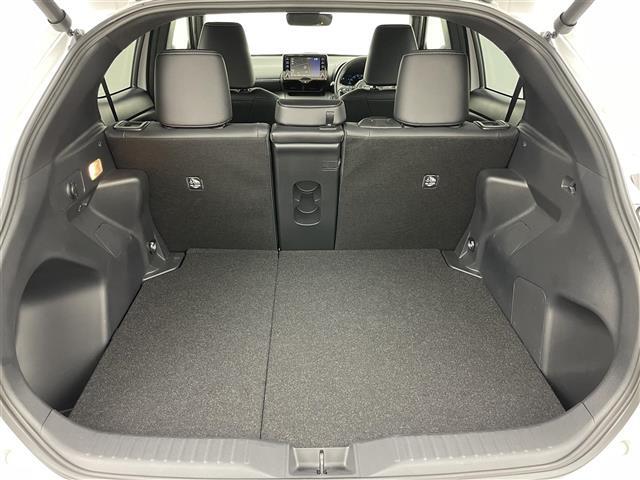 【トランク】『トランク周辺』の画像になります。写真の内容に関してご不明点、ご質問等がございましたらお気軽にガリバー店舗までお問い合わせください。