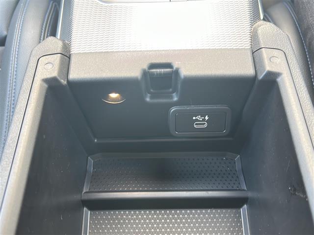 みなさまのお車選びのお手伝いをさせてください！スタッフ一同心よりご来店、お問い合わせをお待ちしております！
