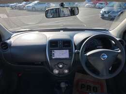 運転席まわりです。細かいオプションなど、気になるところがあればお気軽にメールやお電話等でお問合せください。