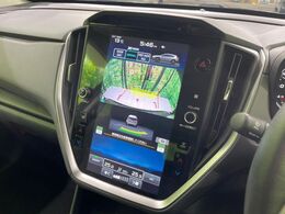 【バックカメラ】駐車時に後方がリアルタイム映像で確認できます。大型商業施設や立体駐車場での駐車時や、夜間のバック時に大活躍！運転スキルに関わらず、今や必須となった装備のひとつです！