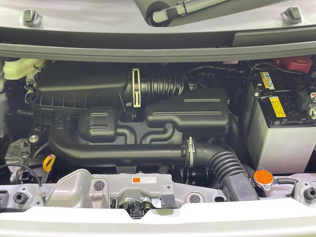 親切・丁寧な専門メカニックスタッフが応対！・車検・点検整備・事故等の修理などアフターサービスも安心。お車のカスタマイズもネクステージのサービススタッフまでご相談ください！