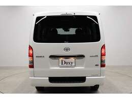 R7/9登録 4WD ディーゼルターボ 20周年プレート パノラミックビューモニター デジタルインナーミラー 専用ハーフレザーシート 両側パワースライドドア トヨタセーフティセンス搭載 LEDヘッドランプ＆フォグ ETC2.0