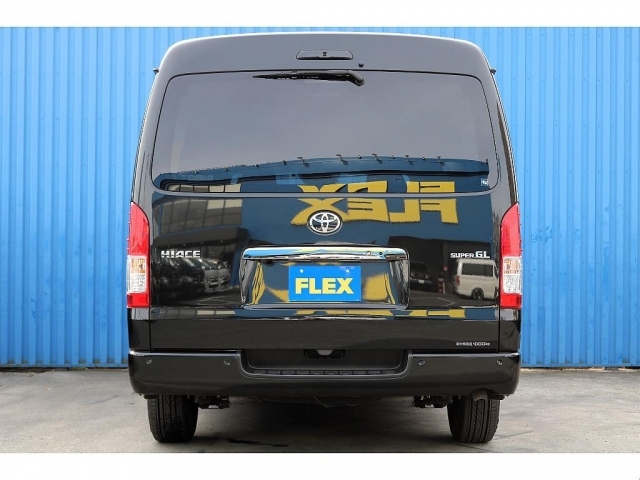 FLEXフロントスポイラー　FLEXオーバーフェンダー　FLEXホイールDELF02　グッドイヤーナスカータイヤ　電動パワースライドドア完備（小窓付き）♪