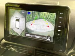 【アラウンドビューモニター】専用のカメラにより、上から見下ろしたような視点で360度クルマの周囲を確認することができます☆死角部分も確認しやすく、狭い場所での切り返しや駐車もスムーズに行えます。