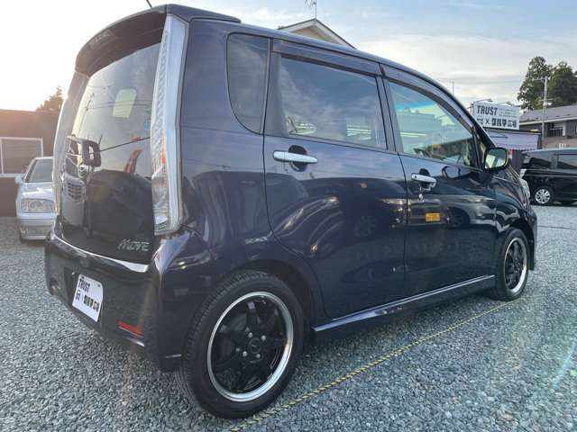 お車に詳しくないお客様でも、スタッフが親身になって相談にお答えさせて頂きます！