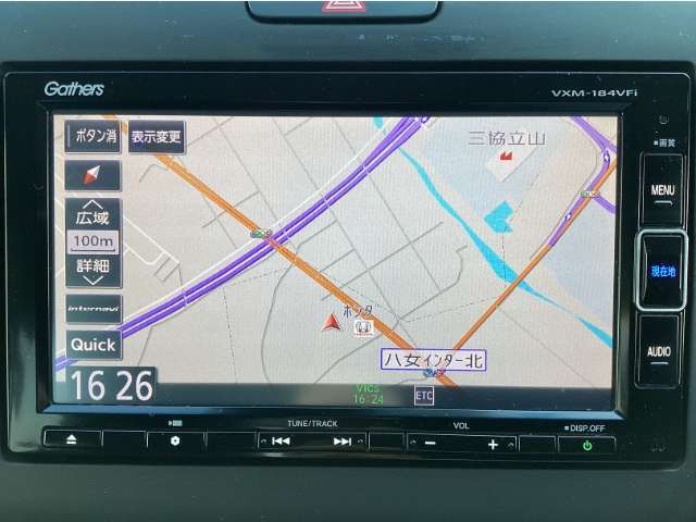 嬉しいナビ付♪これで遠出も安心です。目的地まで連れて行ってくれます。ドライブが楽しくなりますね。