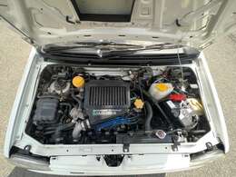 EN07型660CC4気筒SOHC＋インタークーラー付きスーパーチャージャーエンジン搭載！しかも4WD、5MT！