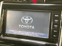 【純正ナビ】人気の純正ナビを装備。オーディオ機能も充実しており、Bluetooth接続すればお持ちのスマホやMP3プレイヤーの音楽を再生可能！毎日の運転がさらに楽しくなります！！