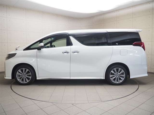 60項目5000部品が対象のトヨタディーラーの保証だからこその安心！全国5000箇所のトヨタテクノショップで保証修理OKです。