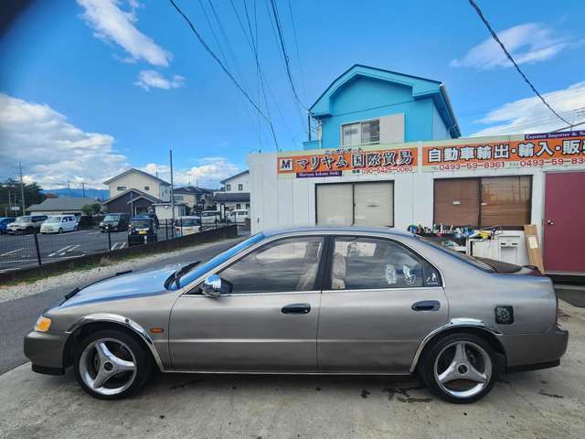 ☆現車確認をオススメいたします。商品は中古車ですので。年数相応の小傷等があります。仕様についての記載漏れがある場合がございますので、電話にて車両のご確認をお願いいたします