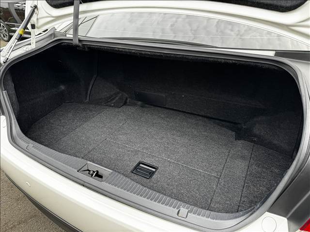 各種オートローンの取り扱いも行っております。（プレミア・ジャックス・オリコetc)審査は簡単、免許書さえあれば所得証明など不要で即審査させて頂きます。