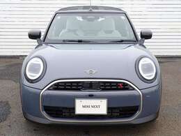 ★MINI入荷いたしました！現在展示中です！★