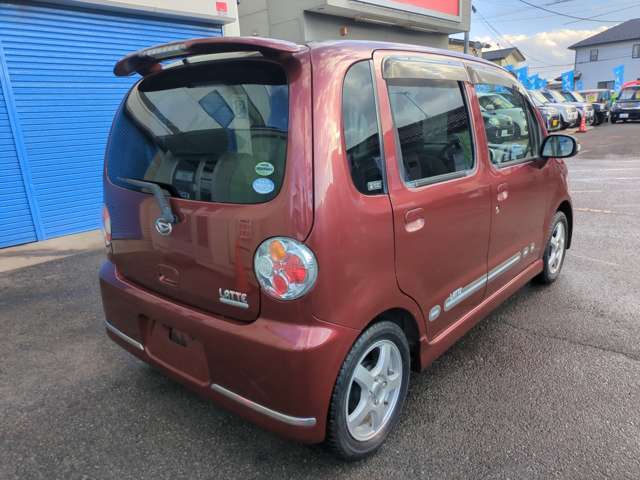 大きく見やすいRガラス！Rワイパー付！