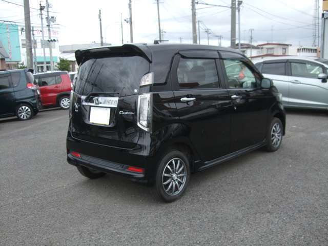 写真に写らないほどの小さな傷などは掲載画像で分からない場合もございますので、気になる方は直接ご来店ください♪