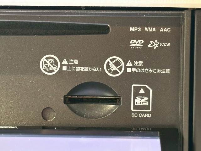 DVD再生も可能なナビも搭載☆