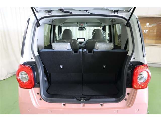 荷室も広いので荷物をたくさん乗せれます★