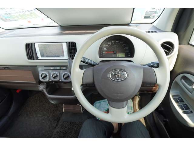 ワンセグTV付き！車内がまるでお部屋にいるかのような快適空間に！CD/Bluetoothオーディオついてます！
