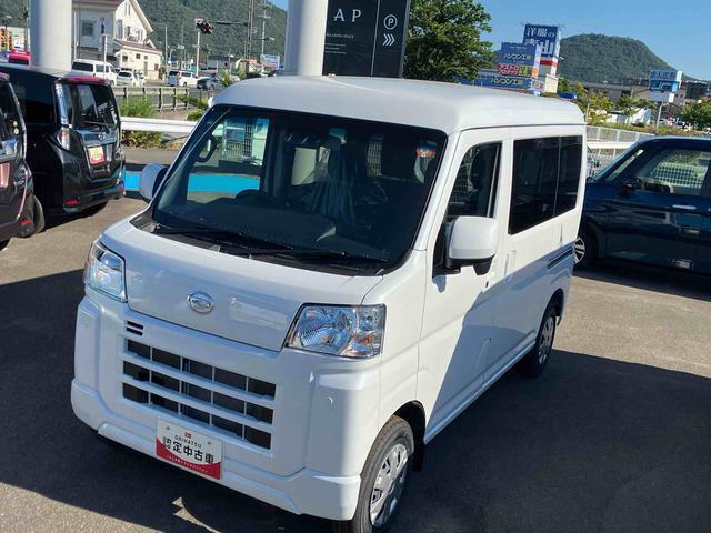 納車前にはプロのメカニックが点検、整備を行いますので安心してお乗り頂けます！！
