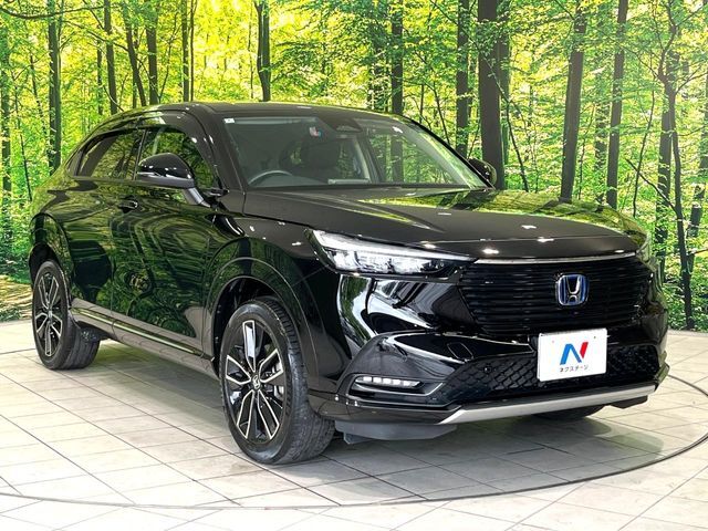 大好評のボディコーティング「弾スプラッシュコート」もご納車までに施工可能。通常のガラスコートと異なる、耐久年数6年の無機質ガラスコーティングが、ボディをキレイな状態に保ってくれます。