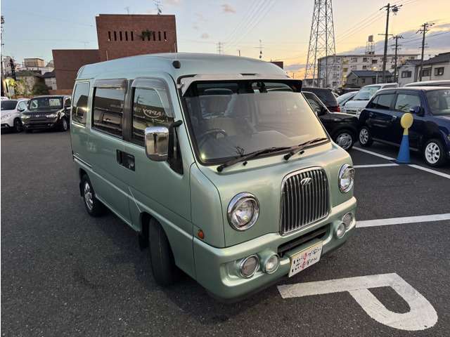 エンジン、ミッションなど金額の大きな箇所も無料修理♪代車もご用意！☆自社保証☆安心3ヶ月間の無料保証付。カーセンサーアフター保証も有り☆1年～2年更新保証もご用意有ります。輸入車は1年保証～有償のみです。