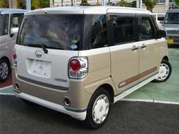 購入後も充実保証付き！！　ユタカ独自の1年保証が本体価格に含まれています。他にもカーセンサーアフター保証（1年・2年・3年）に変更も出来ます。