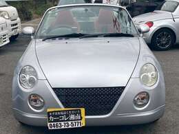 5速MT　ターボ　ナビ　地デジ　レーダー探知機　赤レザーシート　　純正MOMOステアリング　シートヒーター　純正15インチアルミホイール　タイミングチェーン　電動オープン　フォグ